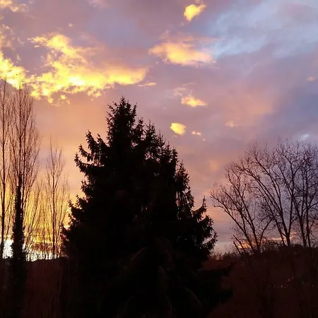 La Demeure Aux Pins Alojamento de Acomodação e Pequeno-almoço