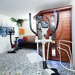 La Demeure Aux Pins Bed & Breakfast Lourdes