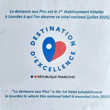 לינה וארוחת בוקר La Demeure Aux Pins