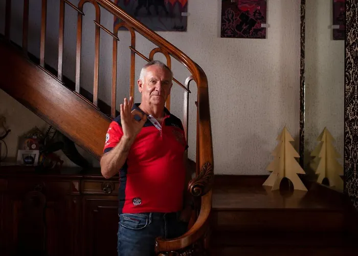 La Demeure Aux Pins Bed & Breakfast