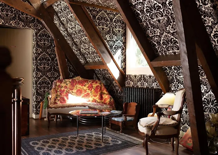 La Demeure Aux Pins Lourdes