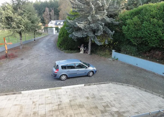 La Demeure Aux Pins Bed & Breakfast Lourdes