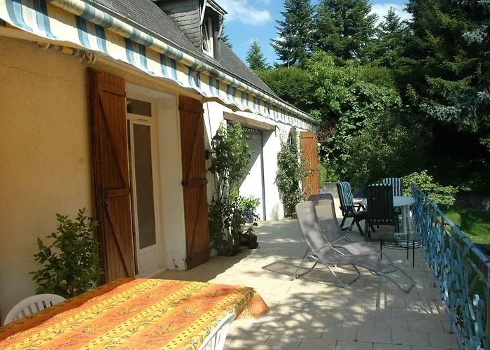 La Demeure Aux Pins Lourdes