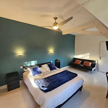 La Demeure Aux Pins 3*