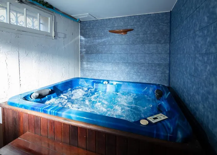 Bed and breakfast La Demeure Aux Pins 3*