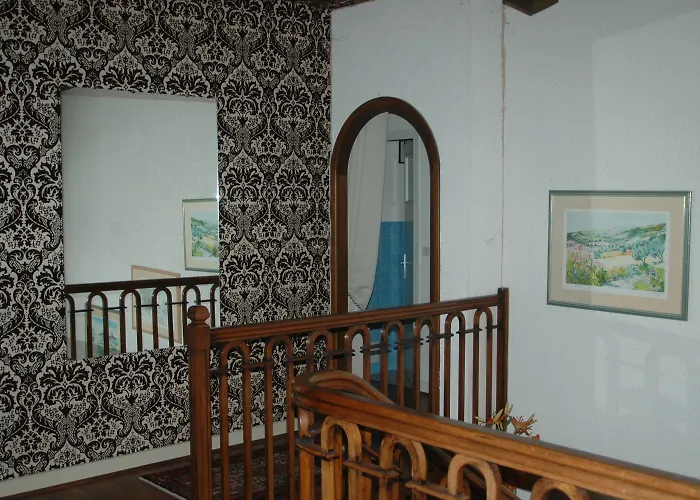 La Demeure Aux Pins Lourdes