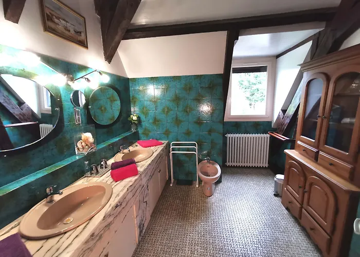 Bed and breakfast La Demeure Aux Pins 3*