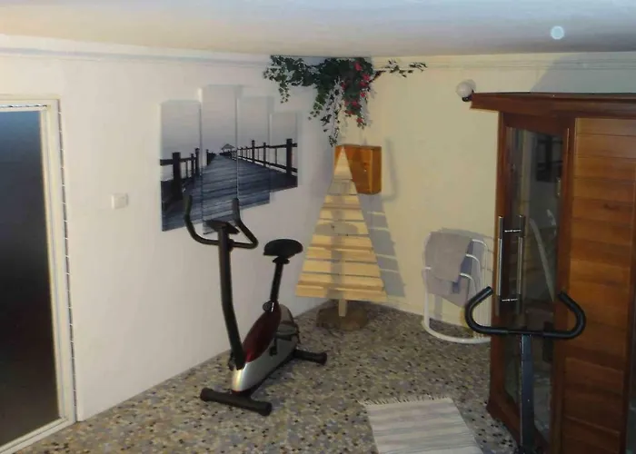 La Demeure Aux Pins Lourdes