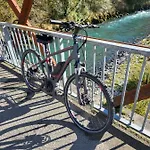 La Demeure Aux Pins 3*