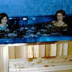 La Demeure Aux Pins Lourdes