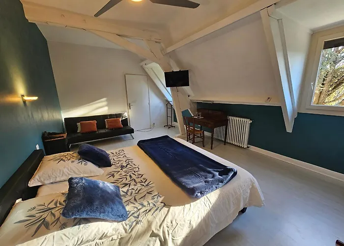 La Demeure Aux Pins Lourdes