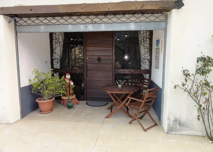 La Demeure Aux Pins 3* Lourdes